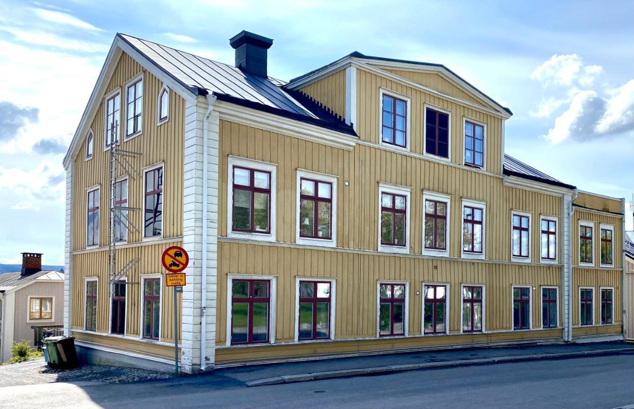 Hernoerum Storgatan - Centrala Laegenheter Härnösand エクステリア 写真